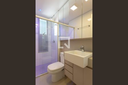 Apartamento para alugar com 65m², 2 quartos e 2 vagasBanheiro da Suíte 2