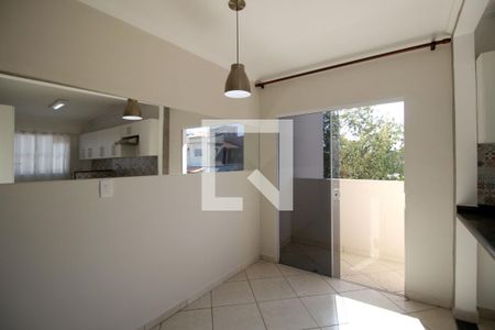 Sala de apartamento para alugar com 2 quartos, 88m² em Altos do Trujillo, Sorocaba