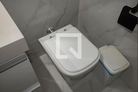 Casa à venda com 300m², 3 quartos e 6 vagas Casa à venda com 300m², 3 quartos e 6 vagasBanheiro