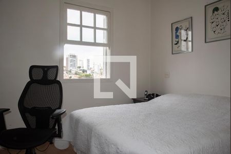 Casa à venda com 300m², 3 quartos e 6 vagas Casa à venda com 300m², 3 quartos e 6 vagasSuíte