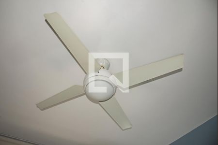 Casa à venda com 300m², 3 quartos e 6 vagas Casa à venda com 300m², 3 quartos e 6 vagasQuarto 2