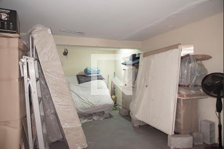 Casa à venda com 300m², 3 quartos e 6 vagas Casa à venda com 300m², 3 quartos e 6 vagasGaragem 1