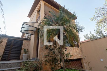 Casa à venda com 260m², 3 quartos e 5 vagasÁrea Externa