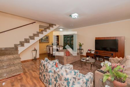 Sala de casa à venda com 3 quartos, 260m² em Vila Brasilina, São Paulo