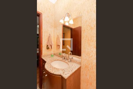 Lavabo de casa à venda com 3 quartos, 260m² em Vila Brasilina, São Paulo