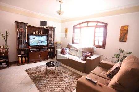 Sala 1 de casa para alugar com 4 quartos, 320m² em Cidade Cruzeiro do Sul, Suzano