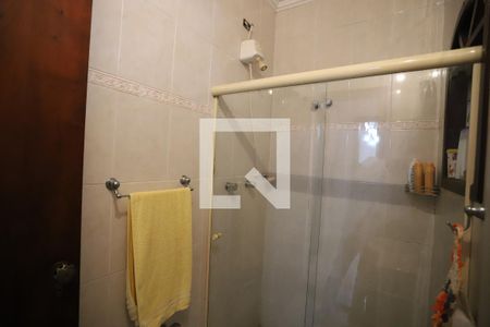 Casa para alugar com 320m², 4 quartos e 4 vagasBanheiro 1