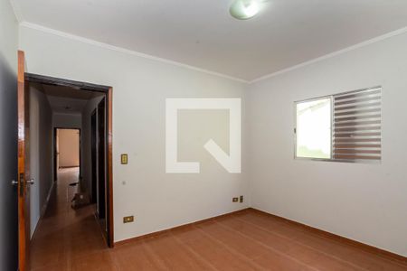 Casa à venda com 228m², 3 quartos e 7 vagas Casa à venda com 228m², 3 quartos e 7 vagasQuarto 3