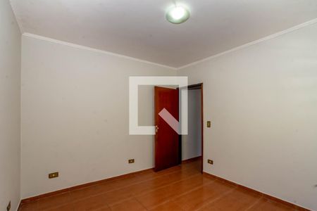 Casa à venda com 228m², 3 quartos e 7 vagas Casa à venda com 228m², 3 quartos e 7 vagasQuarto 3