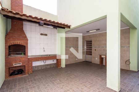 Casa à venda com 228m², 3 quartos e 7 vagas Casa à venda com 228m², 3 quartos e 7 vagasChurrasqueira