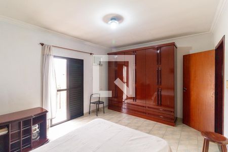 Casa à venda com 350m², 4 quartos e 5 vagasQuarto 3