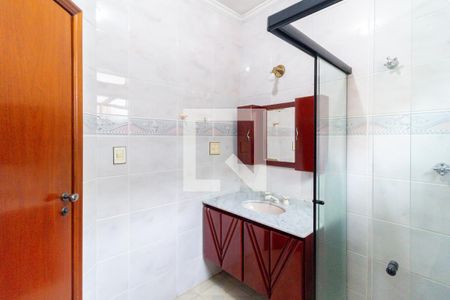 Banheiro do quarto 1 de casa à venda com 4 quartos, 350m² em Jardim da Glória, São Paulo