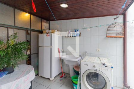 Casa à venda com 350m², 4 quartos e 5 vagasÁrea de serviço