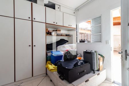 Casa à venda com 100m², 3 quartos e 4 vagas Casa à venda com 100m², 3 quartos e 4 vagasSuíte 2