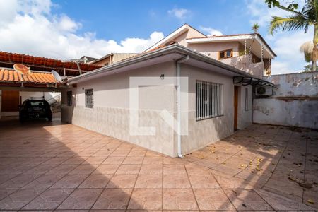 Casa à venda com 100m², 3 quartos e 4 vagas Casa à venda com 100m², 3 quartos e 4 vagasGaragem