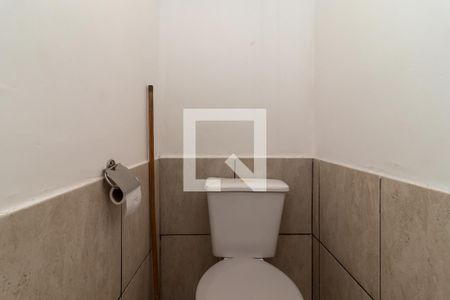 Casa à venda com 100m², 3 quartos e 4 vagas Casa à venda com 100m², 3 quartos e 4 vagasBanheiro 3