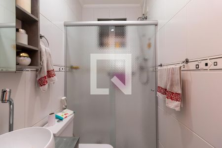 Casa à venda com 100m², 3 quartos e 4 vagas Casa à venda com 100m², 3 quartos e 4 vagasBanheiro 2