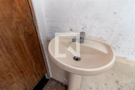 Casa à venda com 100m², 3 quartos e 4 vagas Casa à venda com 100m², 3 quartos e 4 vagasBanheiros