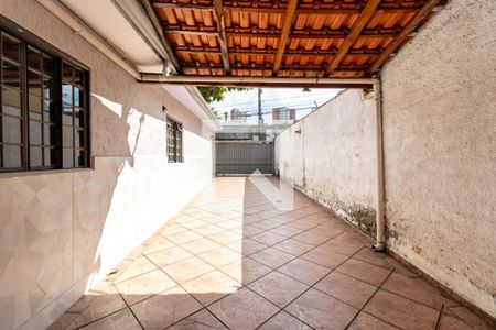 Casa à venda com 100m², 3 quartos e 4 vagas Casa à venda com 100m², 3 quartos e 4 vagasGaragem