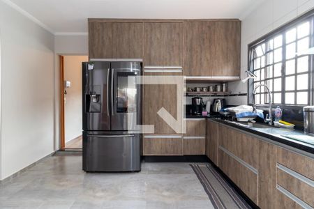 Casa à venda com 100m², 3 quartos e 4 vagas Casa à venda com 100m², 3 quartos e 4 vagasCozinha