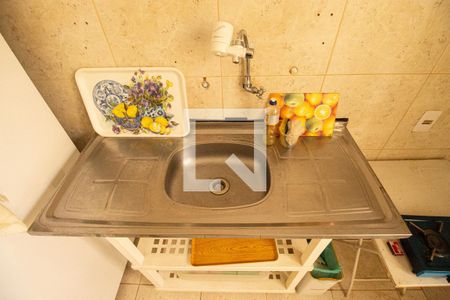 Casa à venda com 110m², 3 quartos e 2 vagas Casa à venda com 110m², 3 quartos e 2 vagasCozinha