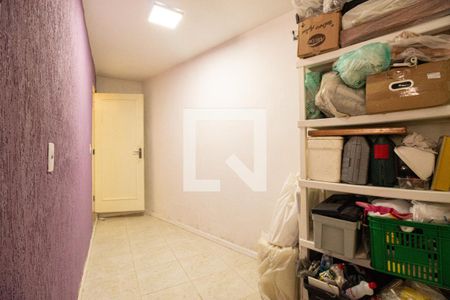 Casa à venda com 110m², 3 quartos e 2 vagas Casa à venda com 110m², 3 quartos e 2 vagasSuíte