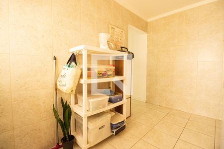 Casa à venda com 110m², 3 quartos e 2 vagas Casa à venda com 110m², 3 quartos e 2 vagasCozinha