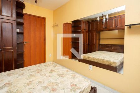 Quarto de apartamento para alugar com 1 quarto, 29m² em Jardim Itu, Porto Alegre