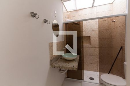 Banheiro  de casa à venda com 2 quartos, 95m² em Indianópolis, São Paulo