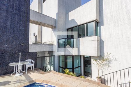 Apartamento à venda com 235m², 3 quartos e 3 vagasCobertura