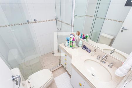 Apartamento à venda com 235m², 3 quartos e 3 vagasBanheiro do Quarto 2