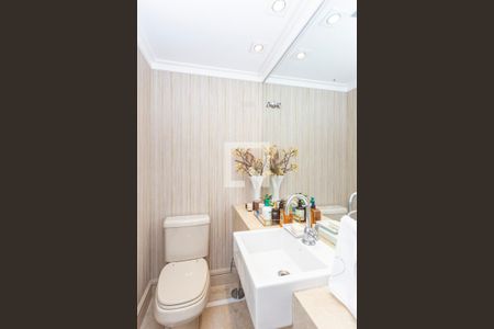 Lavabo de apartamento à venda com 3 quartos, 235m² em Aclimação, São Paulo