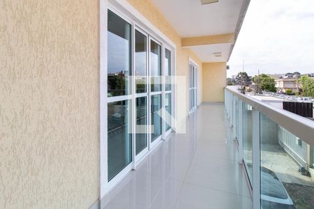 Sacada de casa para alugar com 3 quartos, 200m² em Novo Mundo, Curitiba