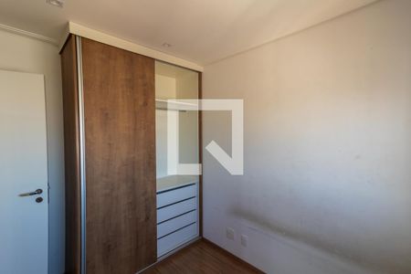 Quarto 1 de apartamento para alugar com 2 quartos, 76m² em Vila Penteado, São Paulo