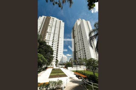 Apartamento para alugar com 76m², 2 quartos e 2 vagas Apartamento para alugar com 76m², 2 quartos e 2 vagasÁrea comum