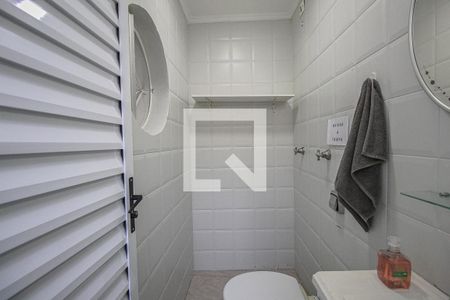 Casa à venda com 200m², 4 quartos e 2 vagasBanheiro do Escritório