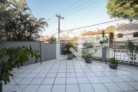 Casa à venda com 200m², 4 quartos e 2 vagasQuintal