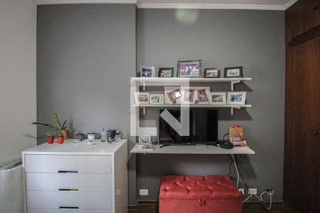 Casa à venda com 200m², 4 quartos e 2 vagasQuarto 2