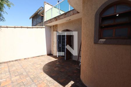 Casa à venda com 266m², 4 quartos e 2 vagasVaranda da Suíte 3