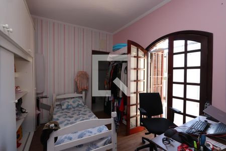 Casa à venda com 266m², 4 quartos e 2 vagasSuíte 3