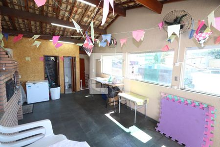 Casa à venda com 266m², 4 quartos e 2 vagasEspaço Gourmet