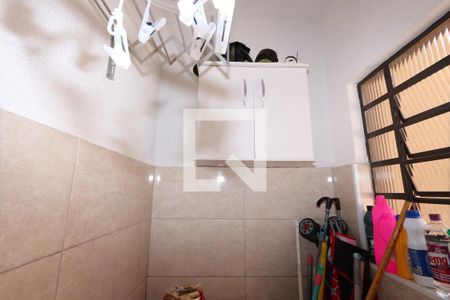 Casa à venda com 266m², 4 quartos e 2 vagasLavanderia