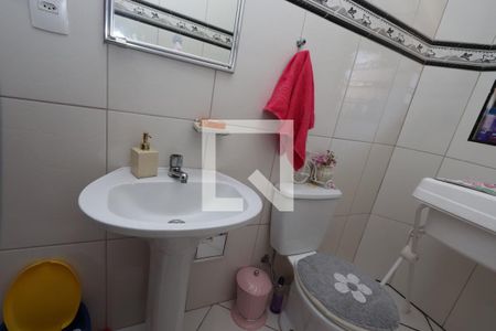 Casa à venda com 266m², 4 quartos e 2 vagasBanheiro da Suíte 2