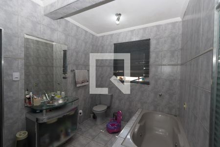 Casa à venda com 266m², 4 quartos e 2 vagasBanheiro da Suíte 1