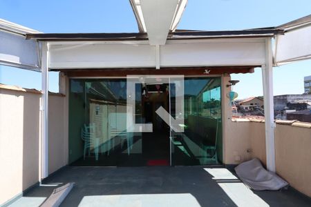 Casa à venda com 266m², 4 quartos e 2 vagasSolário