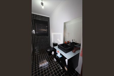 Casa à venda com 266m², 4 quartos e 2 vagasLavabo