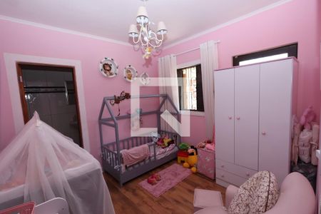 Casa à venda com 266m², 4 quartos e 2 vagasSuíte 2