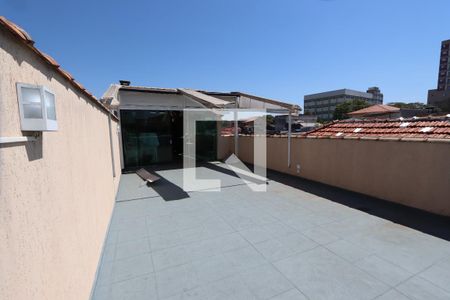 Casa à venda com 266m², 4 quartos e 2 vagasSolário