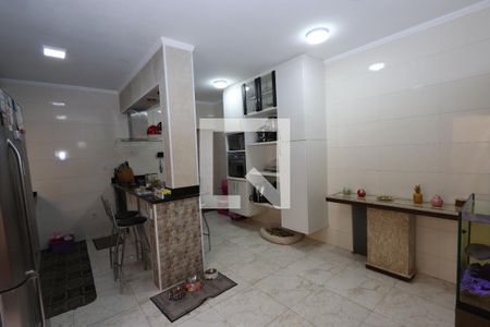 Casa à venda com 266m², 4 quartos e 2 vagasCopa/Cozinha