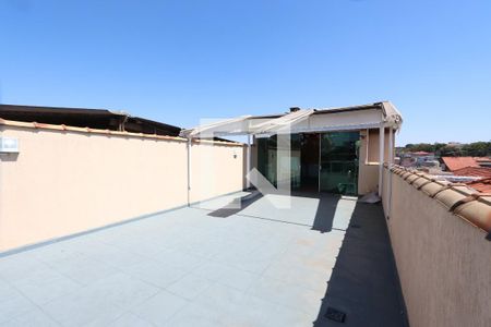 Casa à venda com 266m², 4 quartos e 2 vagasSolário